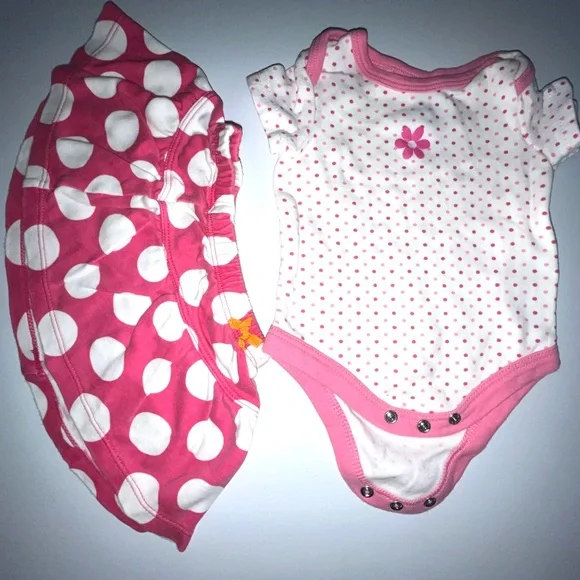# 4 LOT Baby  girl clothes MIX  Bundle Of 11 Vary Brands Please See Pictures - Picture 2 of 13